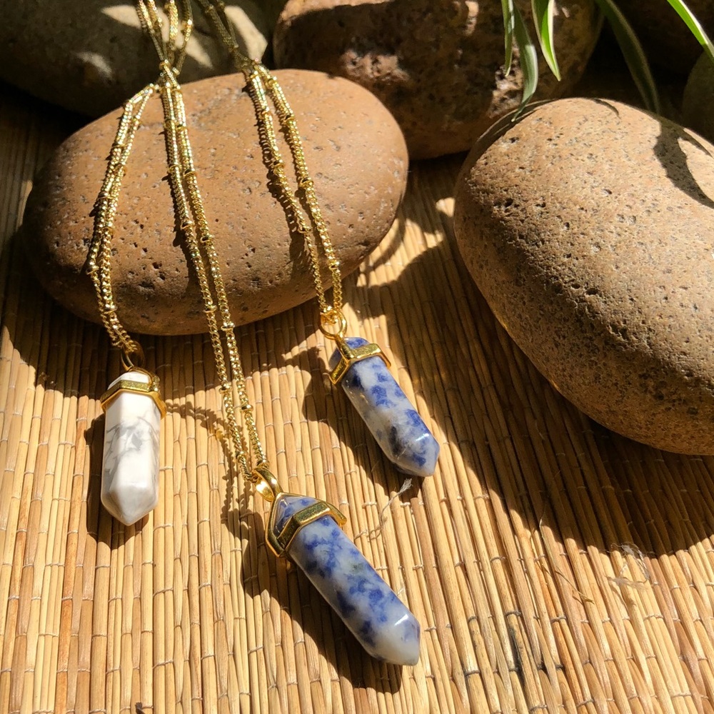 14K Gold Marble Pendant Dainty Necklaces